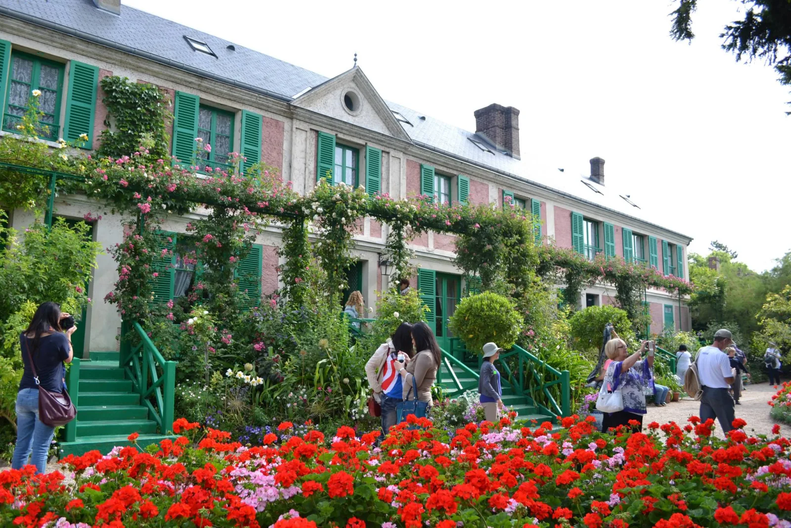Vista del pueblo de Giverny, en Normandía, vinculada a Claude Monet.