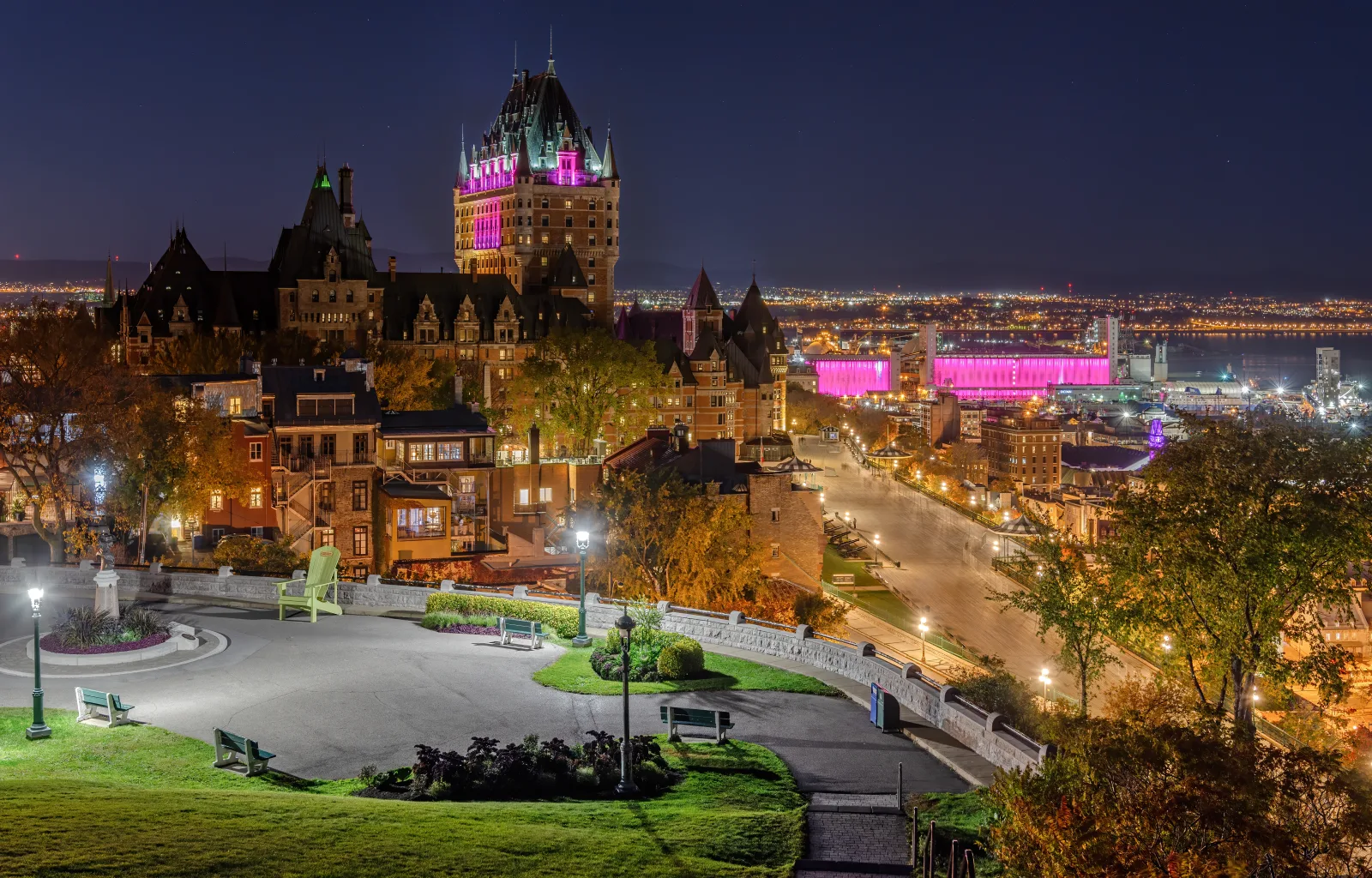 Panoramic view of Old Québec with the Château Frontenac and the historic walls in the background