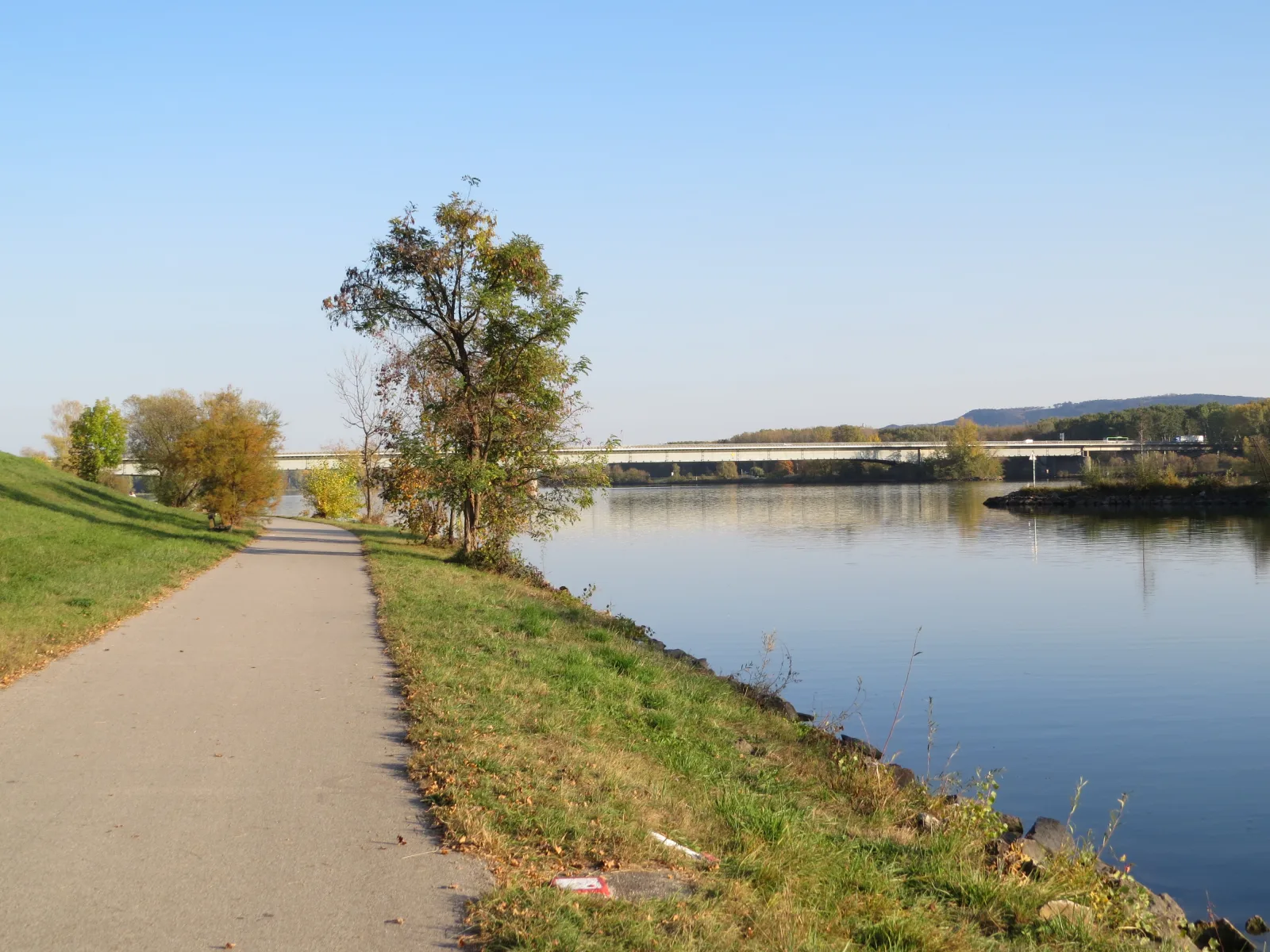 View of the city of Krems an der Donau on the banks of the Danube, in the Wachau region.